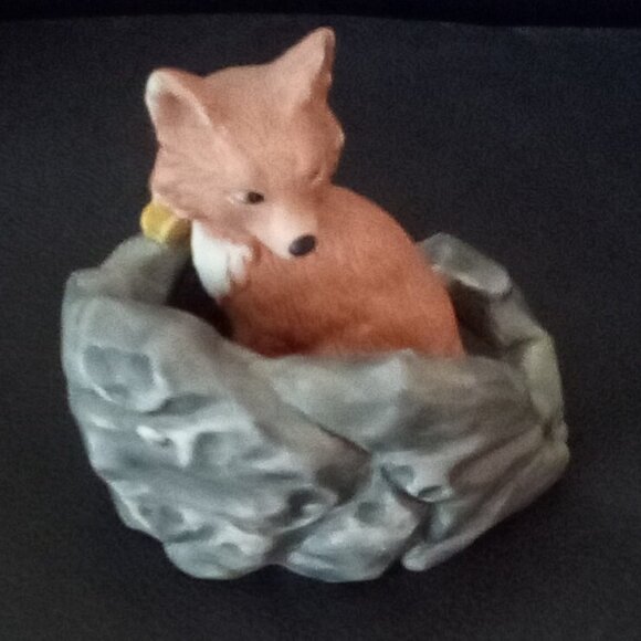 Franklin Mint 1984 Woodland Surprises Fox Handpainted Porcelain Figuire - Picture 1 of 16